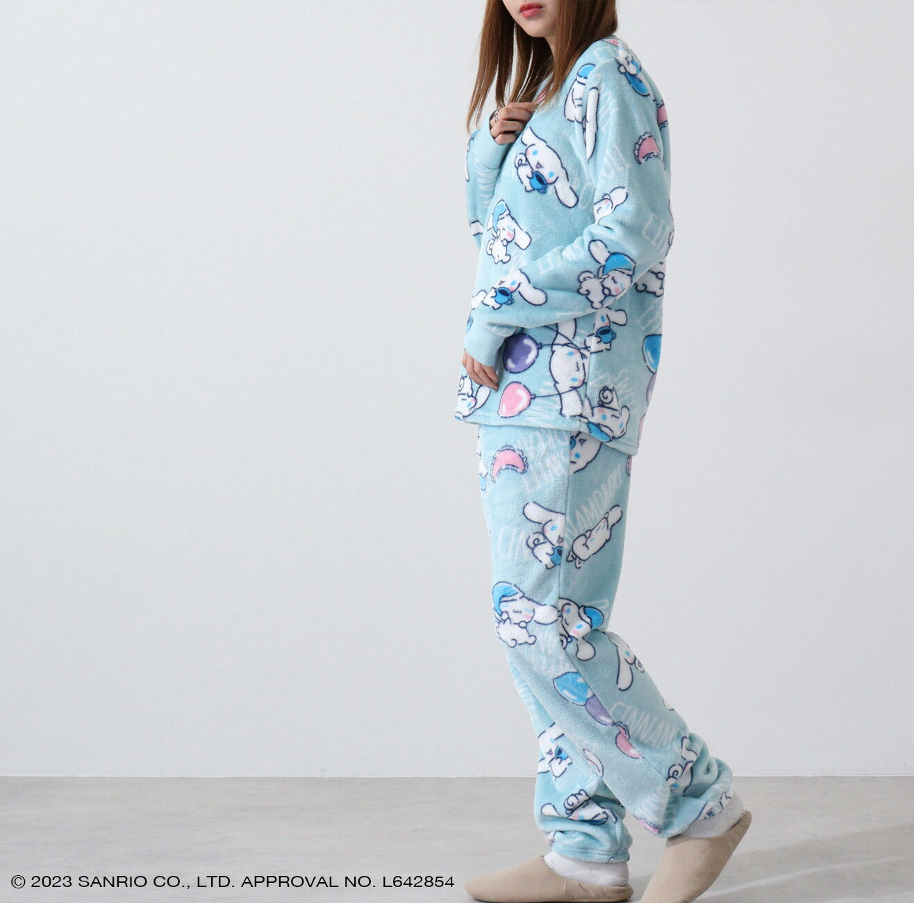 シナモロール サンリオ キャラクターズ トップス ボトムス セット ルームウェア 長袖 パンツ ボア フリース cr1634-586