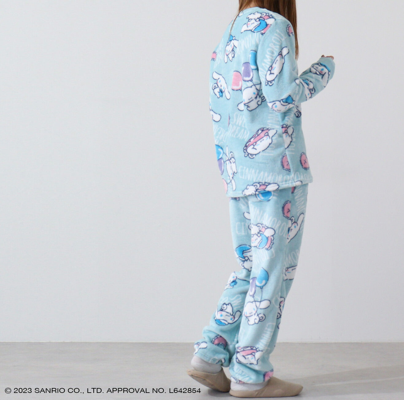 シナモロール サンリオ キャラクターズ トップス ボトムス セット ルームウェア 長袖 パンツ ボア フリース cr1634-586