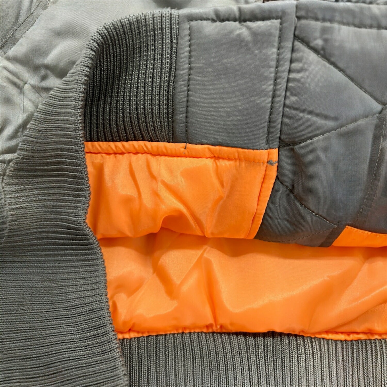 シナモロール MA-1 ジャケット サンリオ キャラクターズ 刺繍 羽織 アウター 秋 冬 春 cinnamoroll sanrio cr1854-137