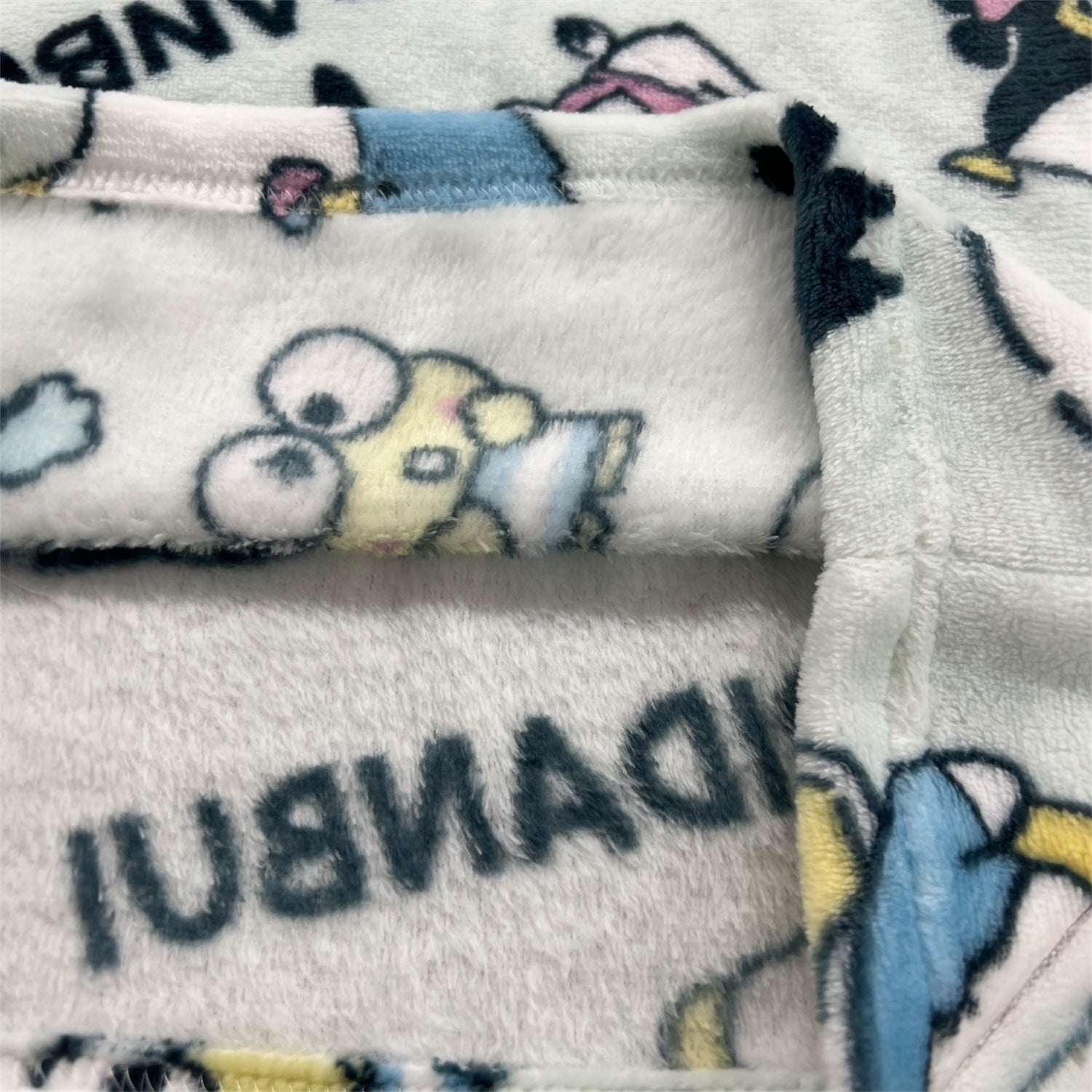 はぴたんぶい 総柄 上下セット 子供 キッズサイズ ルームウェア パジャマ サンリオキャラクターズ sanrio hv6654-142