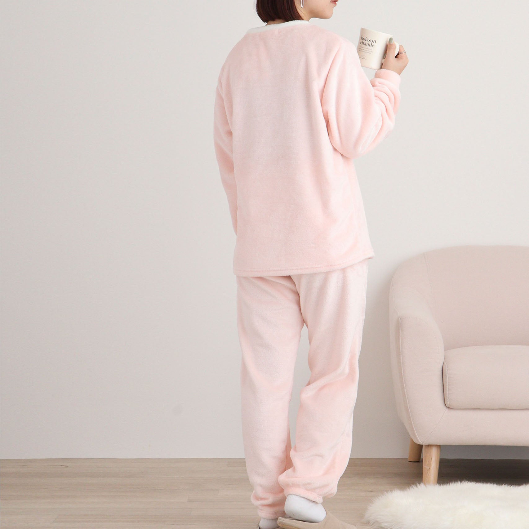 マイメロディ トレーナー スウェット パンツ フリース セットアップ ルームウェア 部屋着 パジャマ サンリオ キャラクターズ mm1644-90