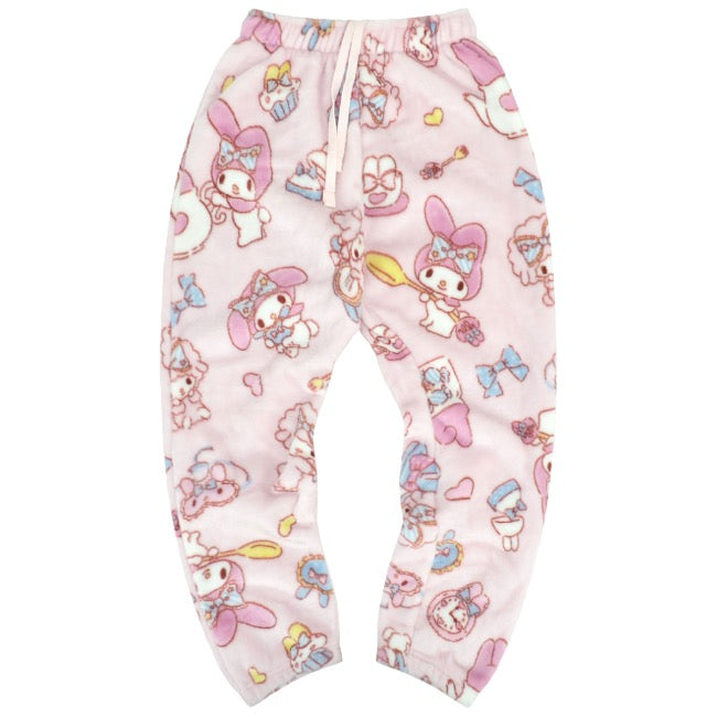 マイメロディ 子供 トレーナー スウェット パンツ フリース キッズ セットアップ 総柄 ルームウェア 部屋着 パジャマ サンリオ キャラクターズ mm6644-181