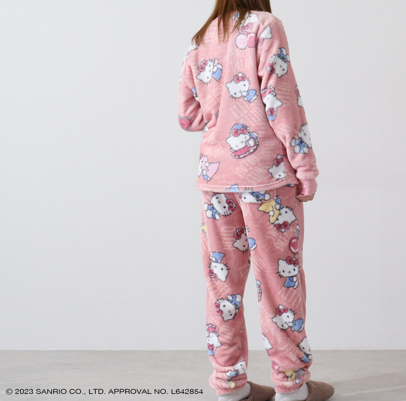 ハローキティ サンリオ キャラクターズ トップス ボトムス セット  長袖 パンツ ボア フリース hk1634-590