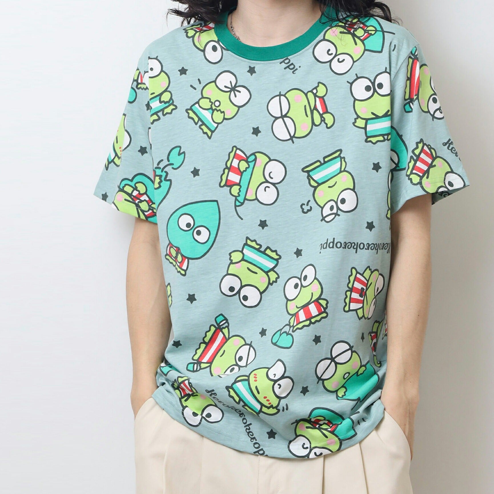 けろけろけろっぴ Tシャツ 半袖 総柄 プリント トップス サンリオ キャラクターズ メンズ レディース kk1152-247