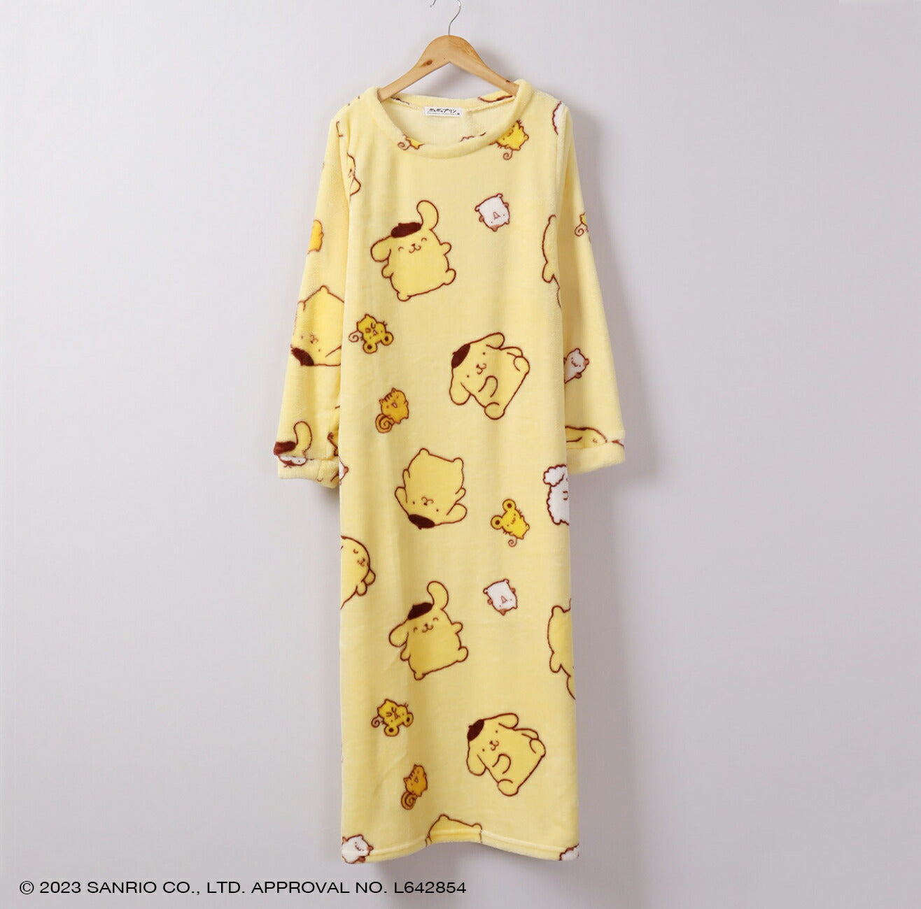 ポムポムプリン ワンピース 長袖 プリント 部屋着 サンリオ キャラクターズ pp2724-777