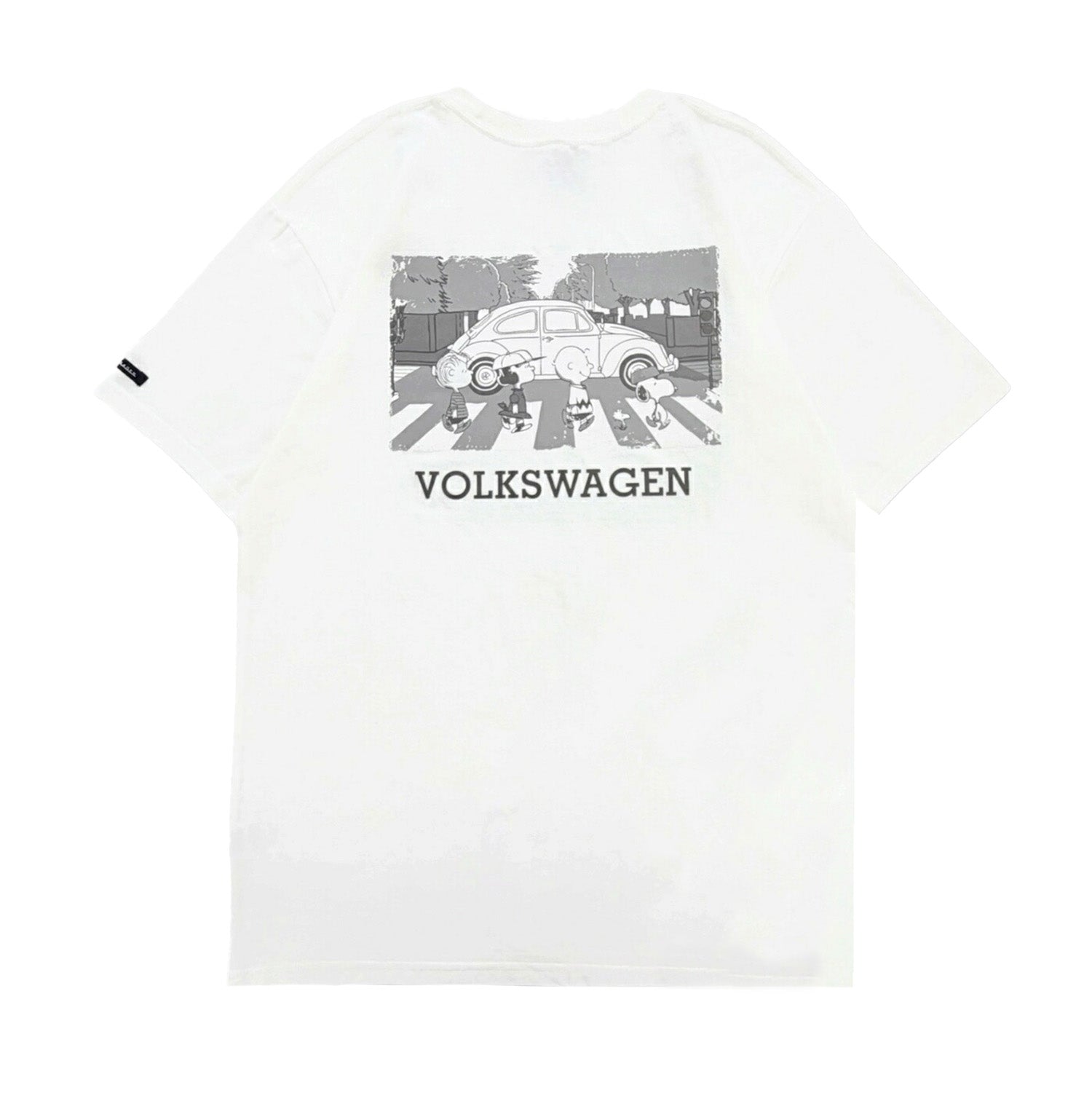 スヌーピー フォルクスワーゲン 半袖 バックプリント Tシャツ ビートルと横断歩道柄 春 夏 プリント 刺繍 シャツ PEANUTS SNOOPY svw1152-160