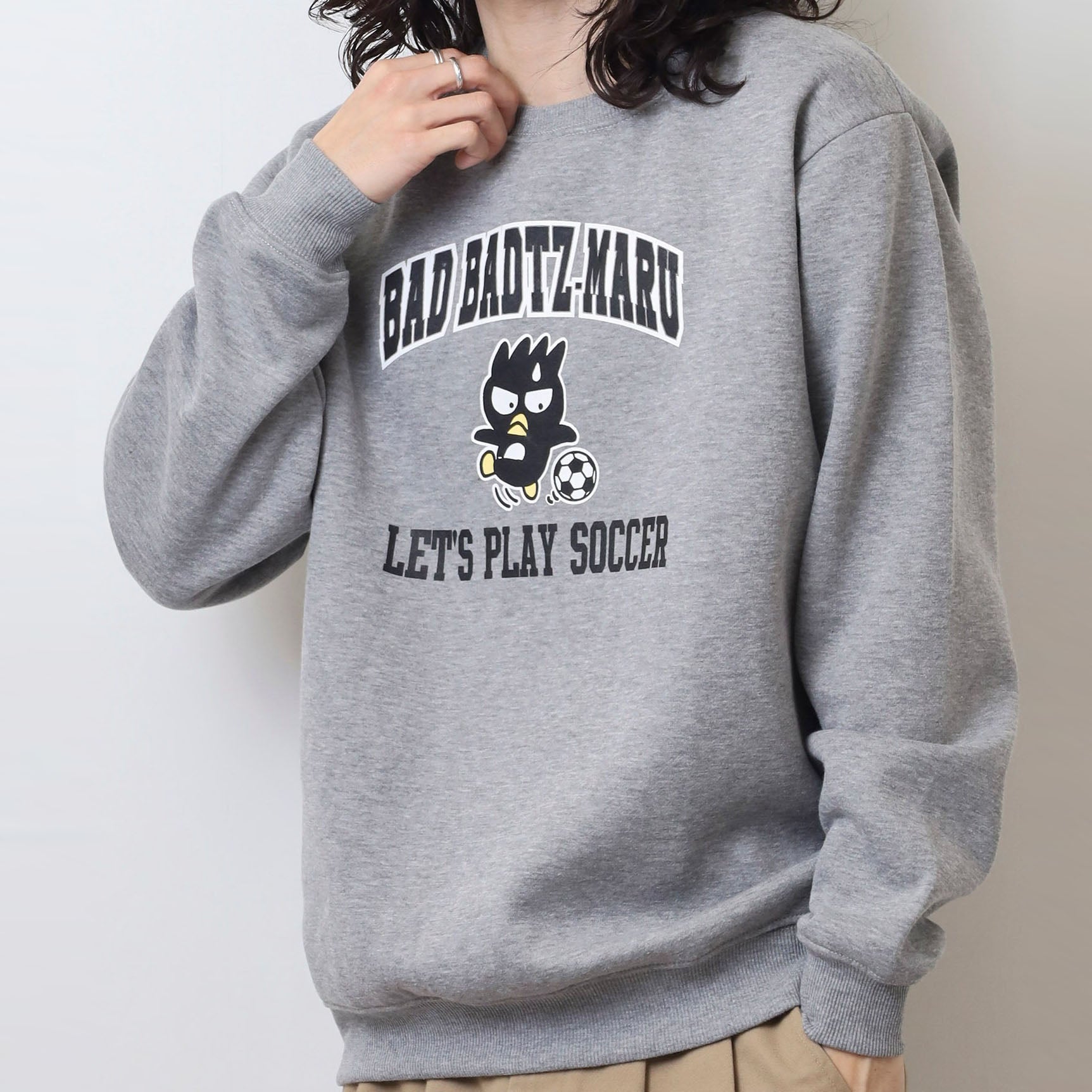 バッドばつ丸 トレーナー スウェット 裏起毛 サンリオ キャラクターズ プリント 刺繍 メンズ レディース xo1344-66